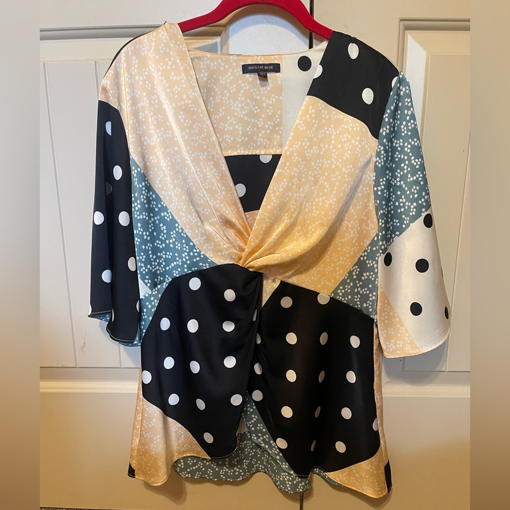 Chelsea & Violet Black and White Asymmetrical Tie Front Blouse
